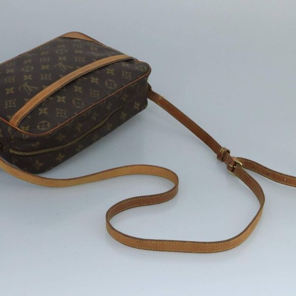 LOUIS VUITTON Monogram Trocadero 30 Shoulder Bag M51272 LV Auth yk16780 - Picture 9 of 15